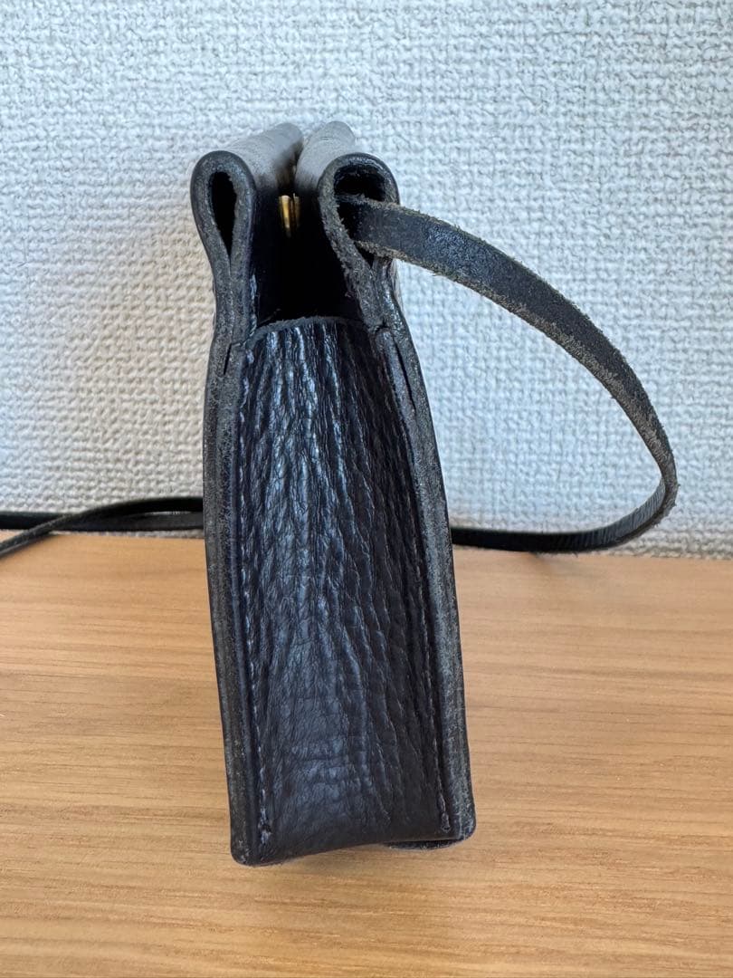 ibona イボーナ ペティ・ポーチ（マキシマム） ブラック