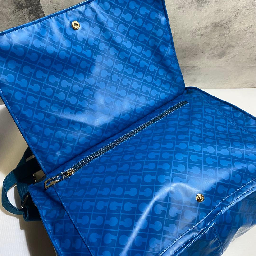 【極美品】GHERARDINI　ソフティ　ショルダーバッグ　ブルー