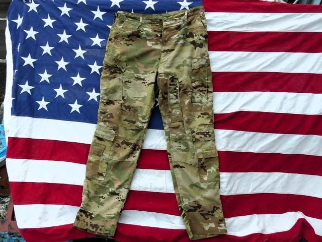 レア! 実物 OCP ヘリクルートラウザー L-R エアクルー A2CU 766 - メルカリ