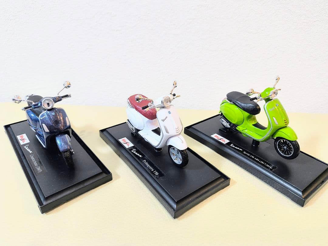 Vespa ミニカー 6台セット 1/18 スケール