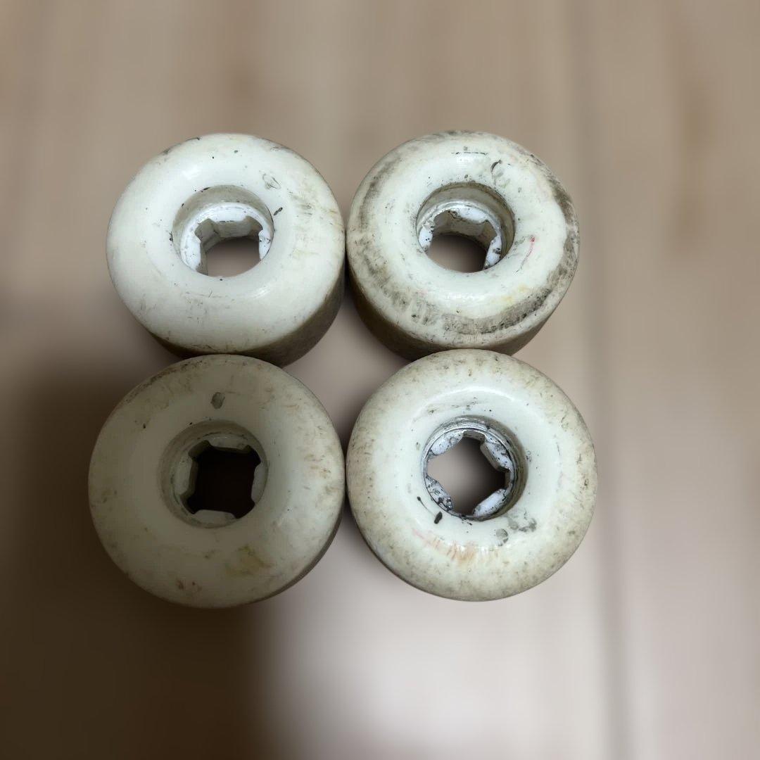 サンタクルーズデッキ、トラック、ウィール3個セット(バラ売り不可)