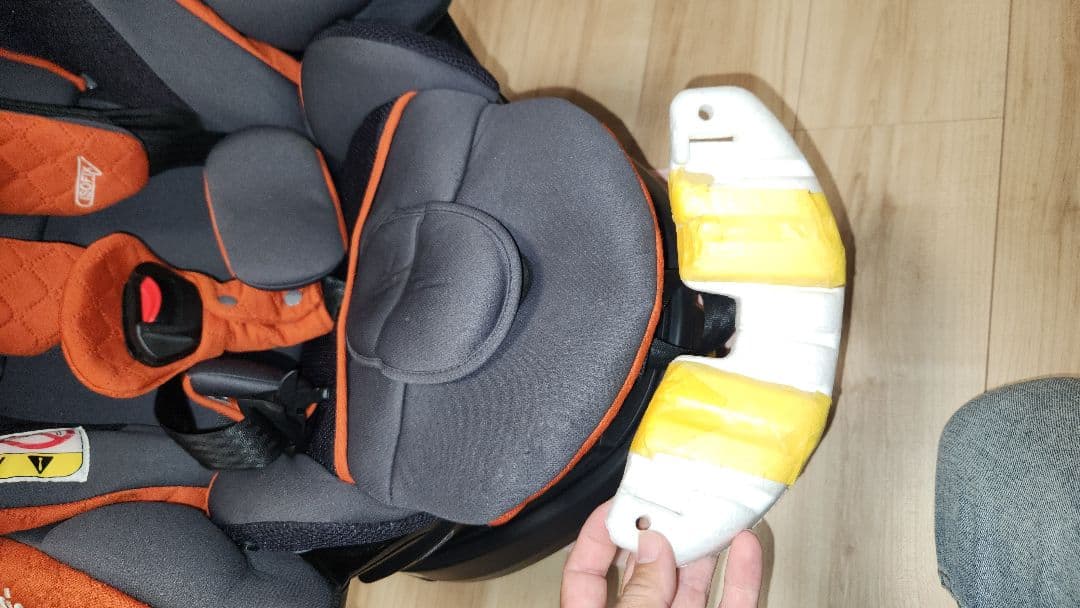 アップリカチャイルドシート フラディアグロウ isofixプレミアム