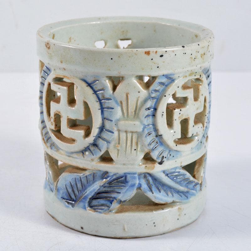 朝鮮 李朝 高麗白磁 染付 鏤雕卍葉文透かし 筆筒 G R4660