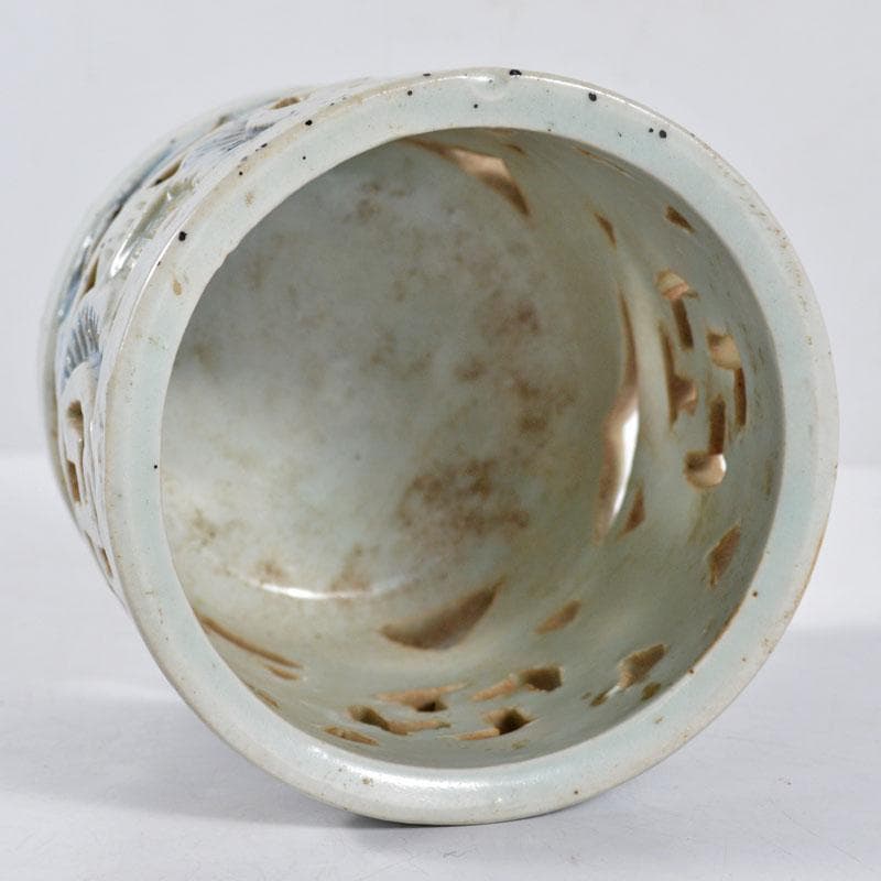 朝鮮 李朝 高麗白磁 染付 鏤雕卍葉文透かし 筆筒 G R4660