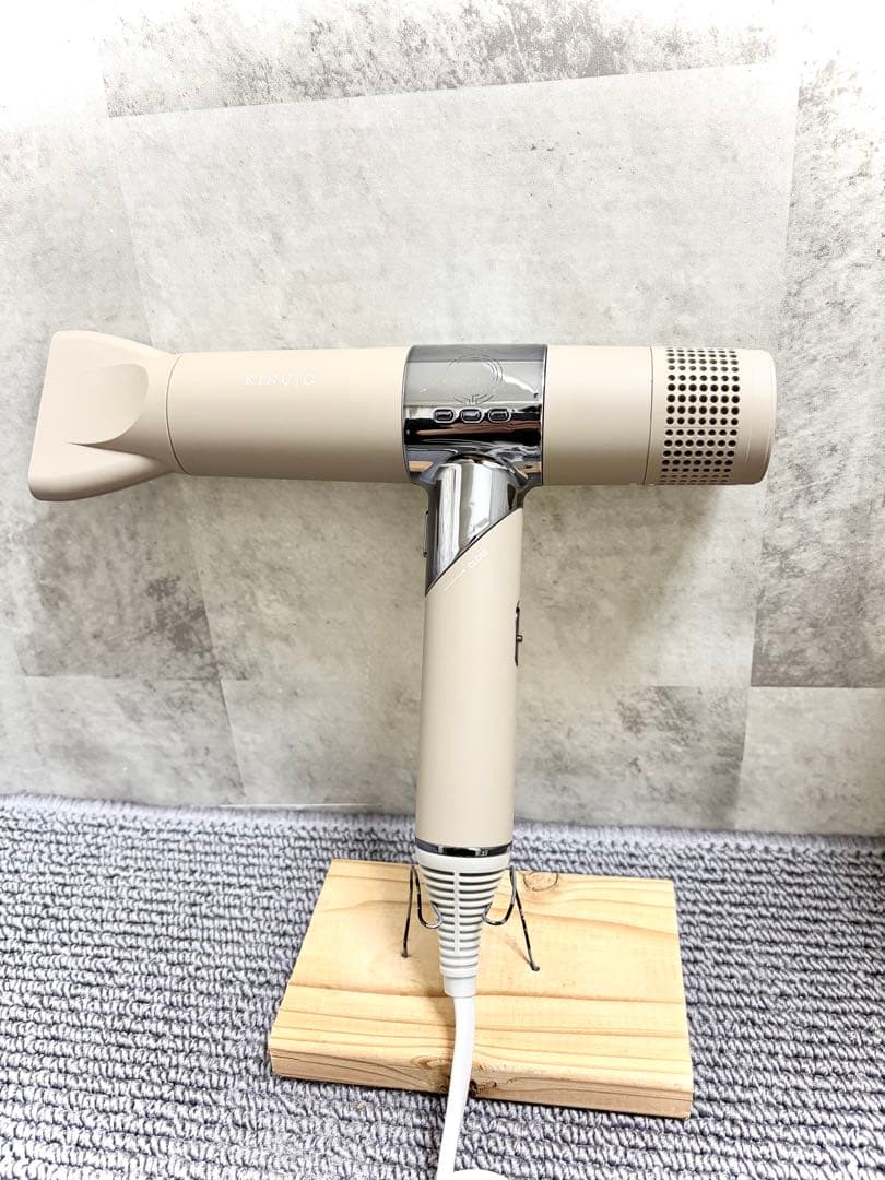 絹女 KINUJO ヘアドライヤー