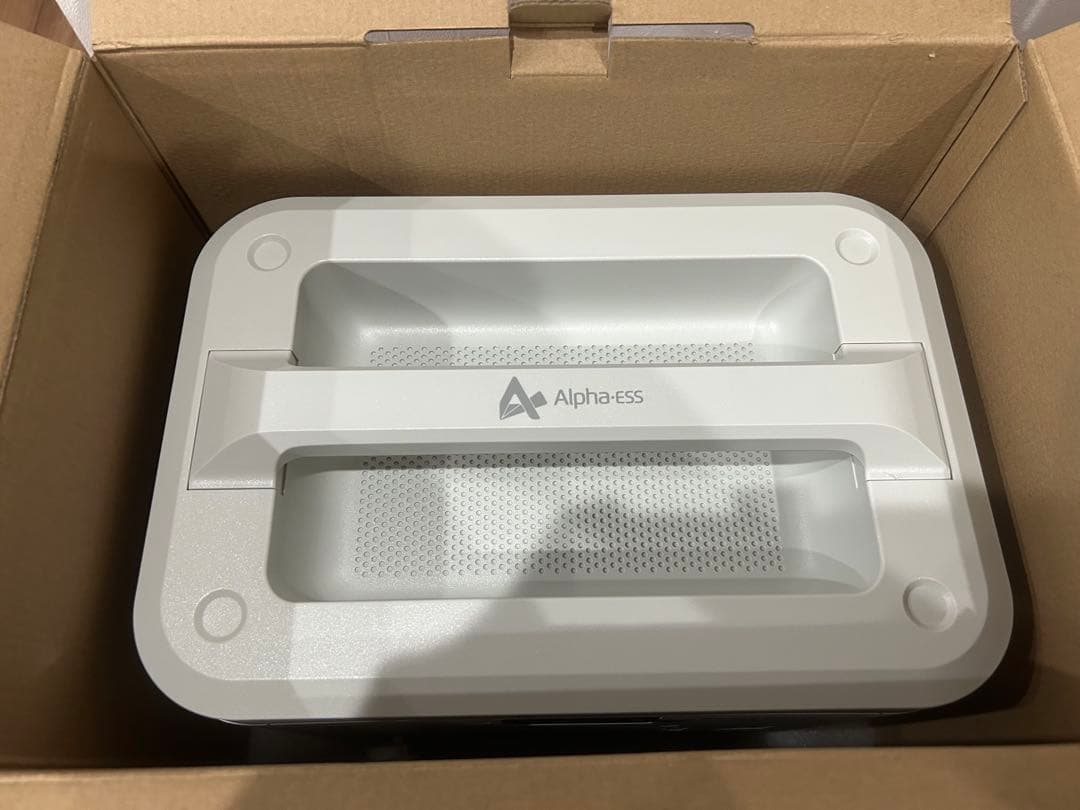 AlphaESS ポータブル電源 MINI SMILE MS1000 入手困難品 - メルカリ