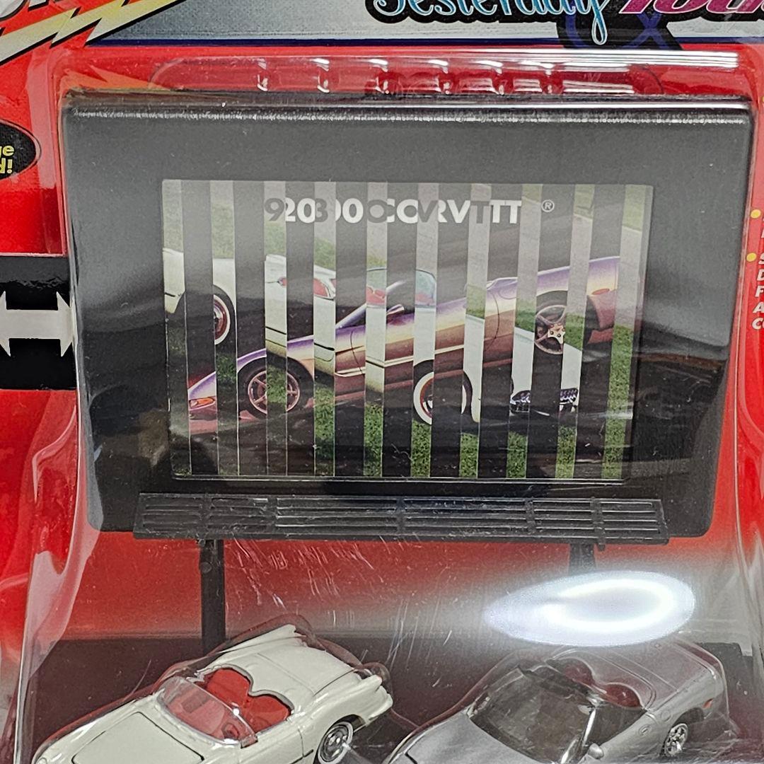 ジョニーライトニング　イエスタデイ&トゥデイ　シボレーコルベット　1/64