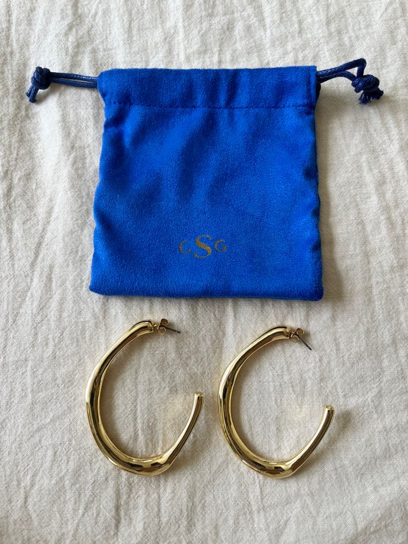 カレンソロジー＜CSG＞オーバルピアス - メルカリ