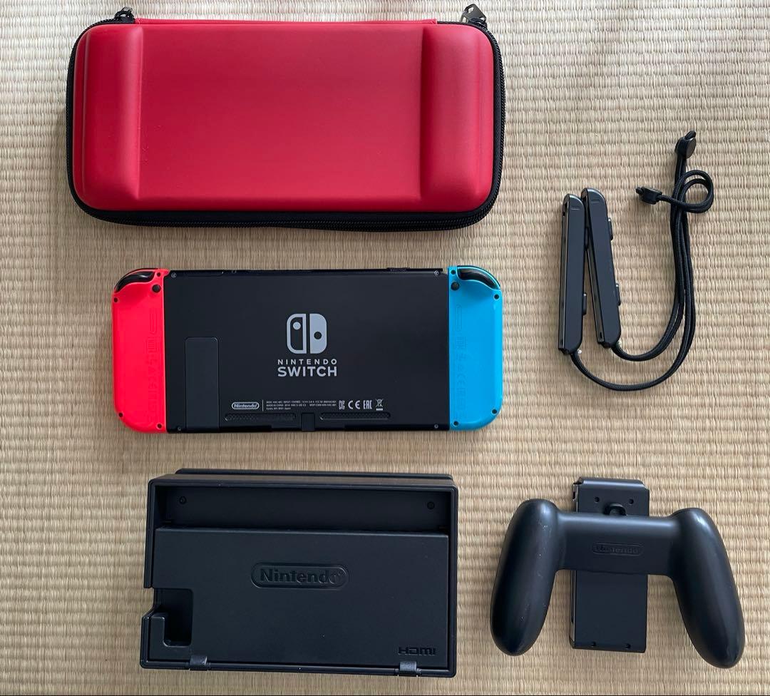 Nintendo Switch 本体 赤/青 Joy-Con 付属品