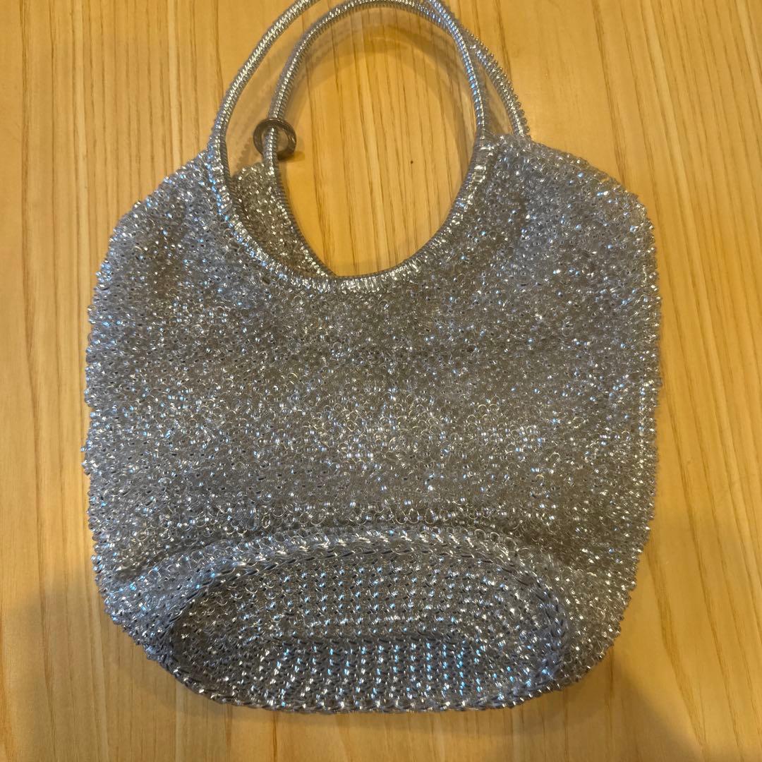 ANTEPRIMAシルバー バッグ