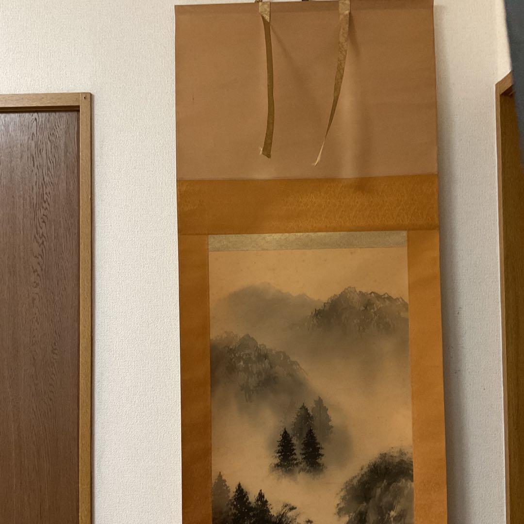 絹本水墨山水図 【 国 麗 筆 】落款印譜在 長閑な山村風景画