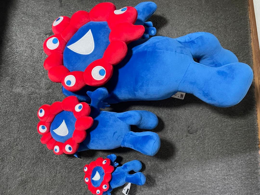 ミャクミャク　ぬいぐるみ　クジ1等2等3等　コンプリート