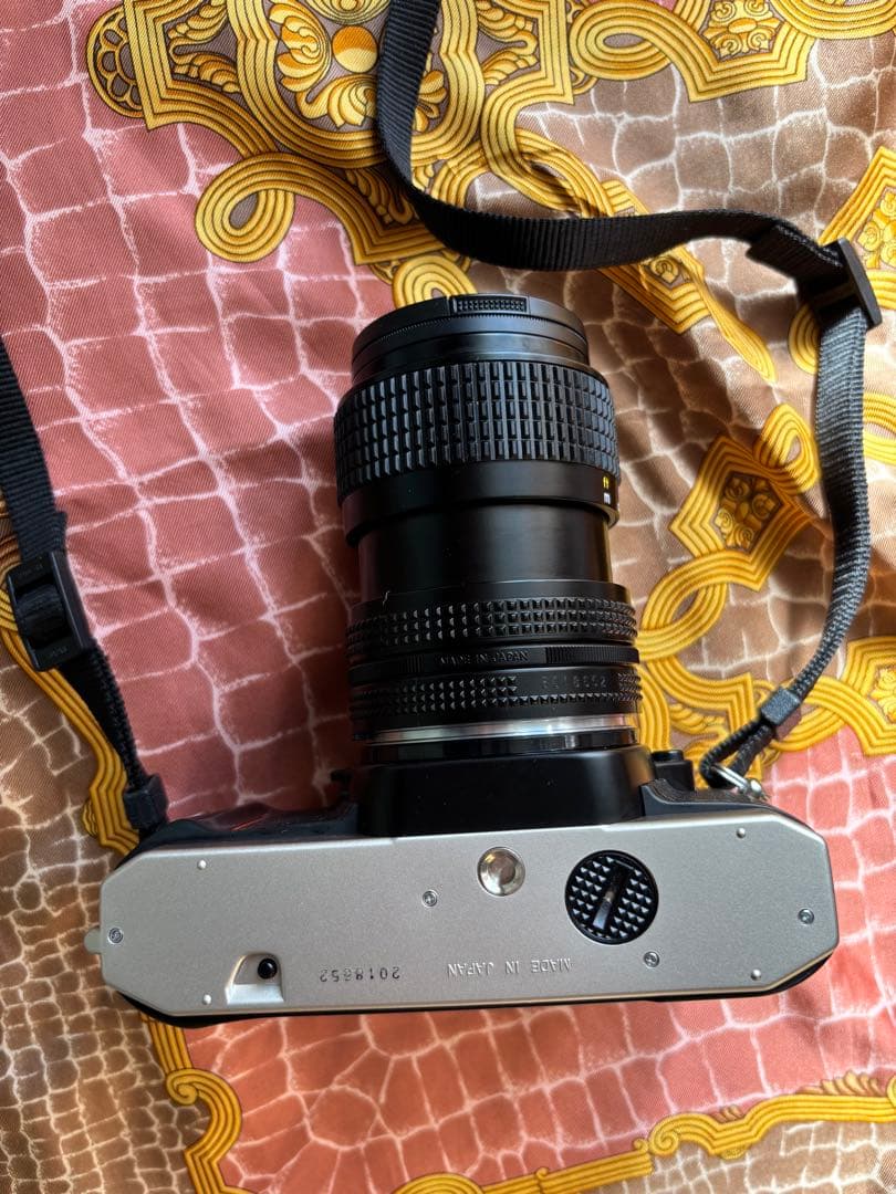 早い者勝8日、月曜日のみ価格Nikon FE10 35-70mmレンズ完動美