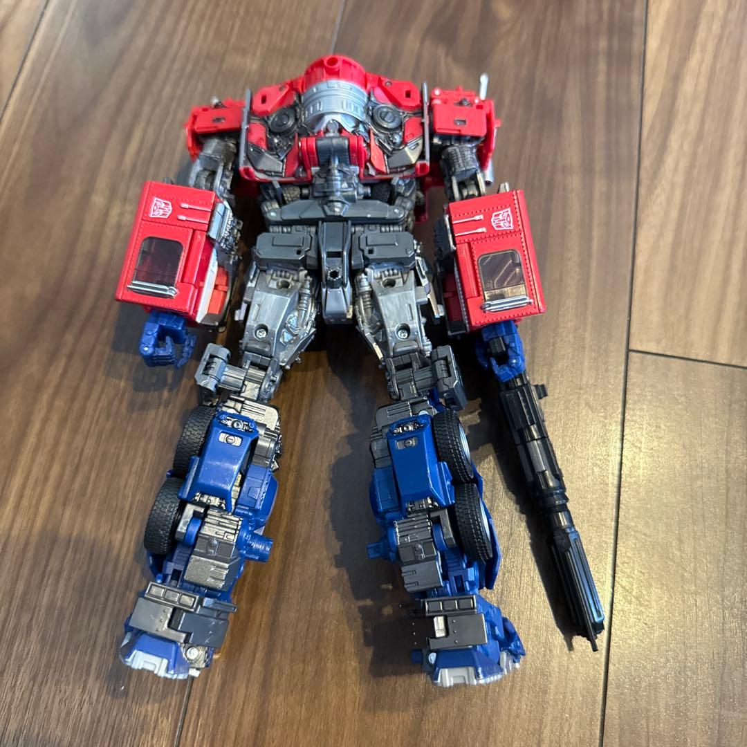 トランスフォーマー MPM-12 オプティマスプライム