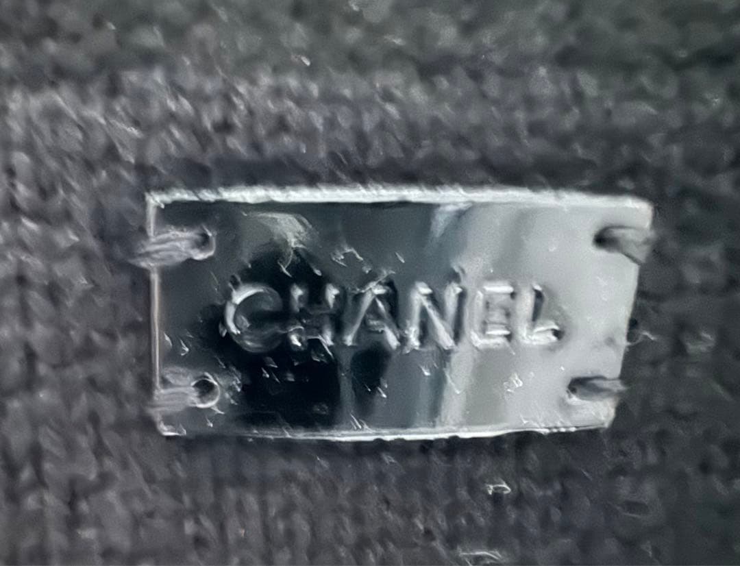 シャネルス裾フリフリ、カシミヤ100%正規販売店購入