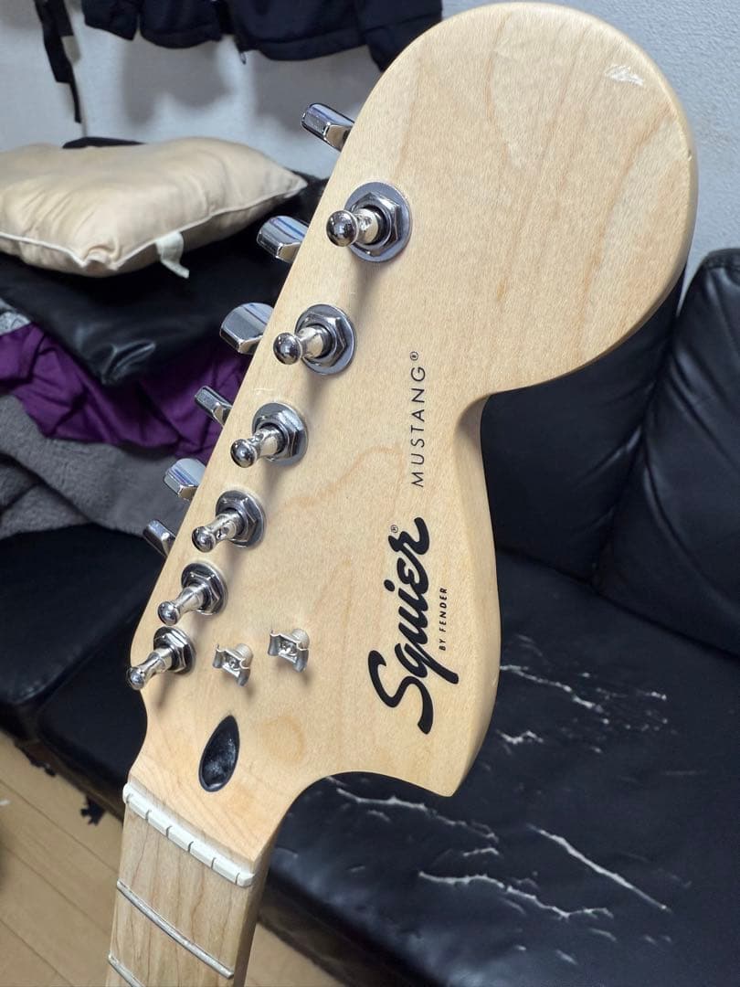Squier Mustang エレキギター サンバースト
