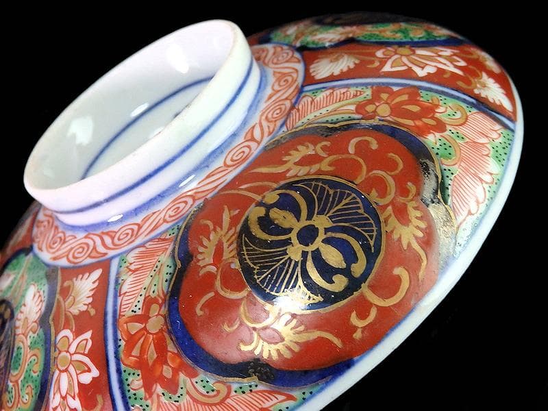 大聖寺伊万里　唐子に桜花　金唐草に花の図　大振蓋茶碗　D073AS-CPe