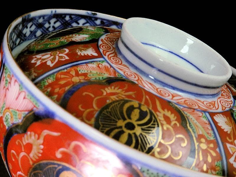 大聖寺伊万里　唐子に桜花　金唐草に花の図　大振蓋茶碗　D073AS-CPe