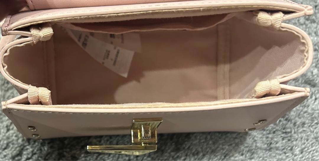 CELFOLD ビジュースタッズポシェット