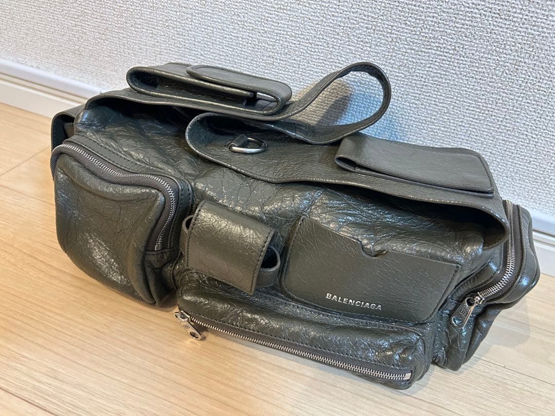 balenciaga superbusy バレンシアガ　カーキ　スモール
