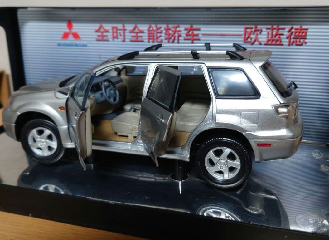 三菱2003年式エアトレックスポーツギア海外仕様