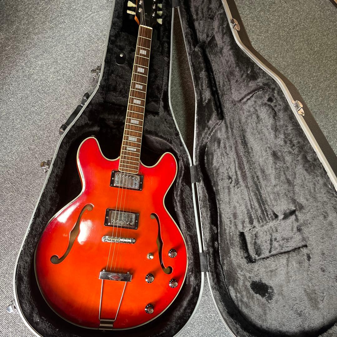 セミアコースティックギター オレンジグラデーション