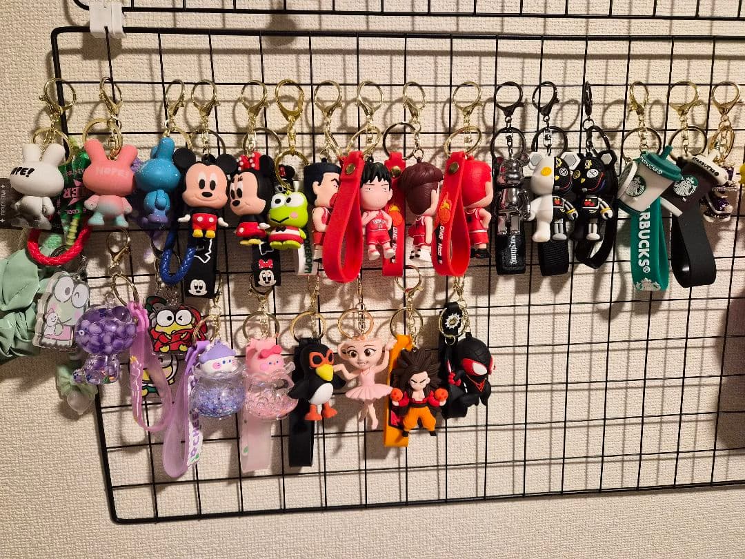 ☆キャラクターシリコンキーホルダーセット☆ 10個セット 顔出しアニマルとハートのカシャカシャ 10個セットｰ