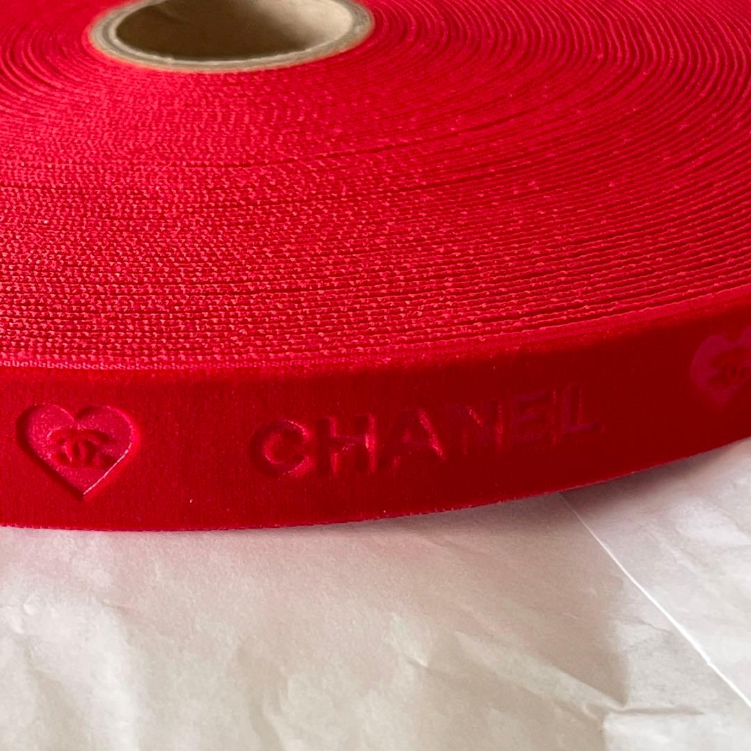 シャネル　ラッピングリボン　バレンタイン限定　1ロール25メートル シャネルラッピングリボンバレンタイン限定1ロール25メートル