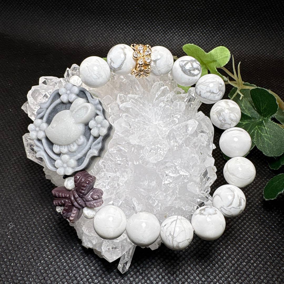 sora️様お取置き7，/2＊ラブラドライト 月とウサギ カイヤナイト