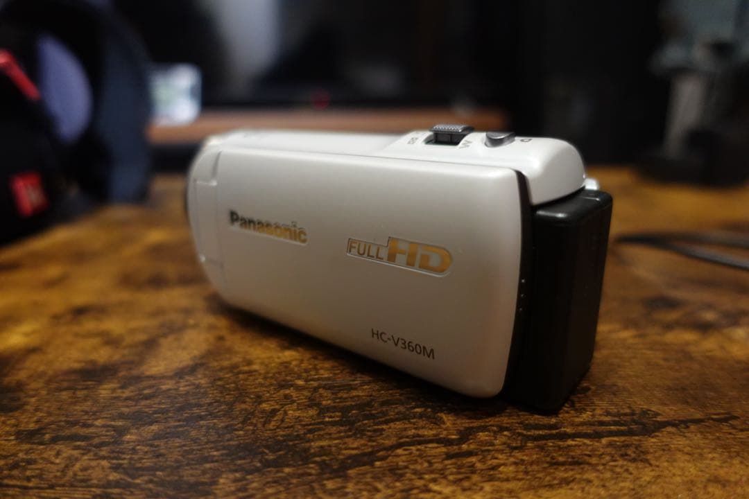 【美品・動作確認済】Panasonic ビデオカメラ HC-V360Mケース付き