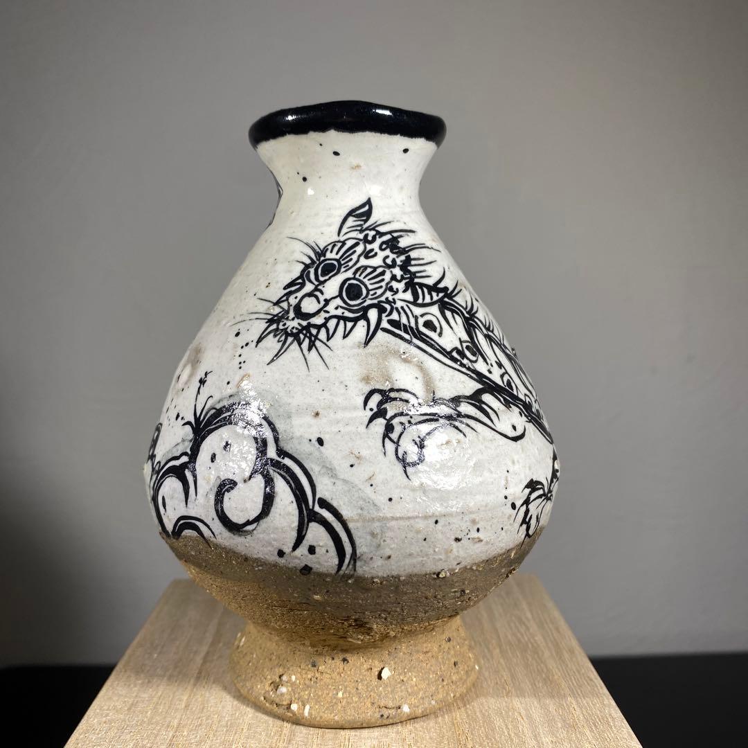 真作　池田省吾　粉引織部徳利　高さ約13センチ