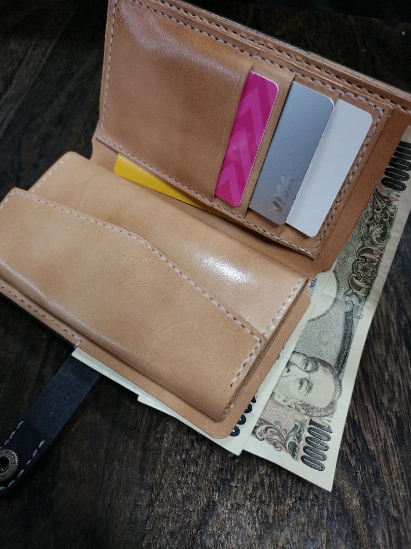 ホック式■レザーウォレット　ブラック＆ナチュラル