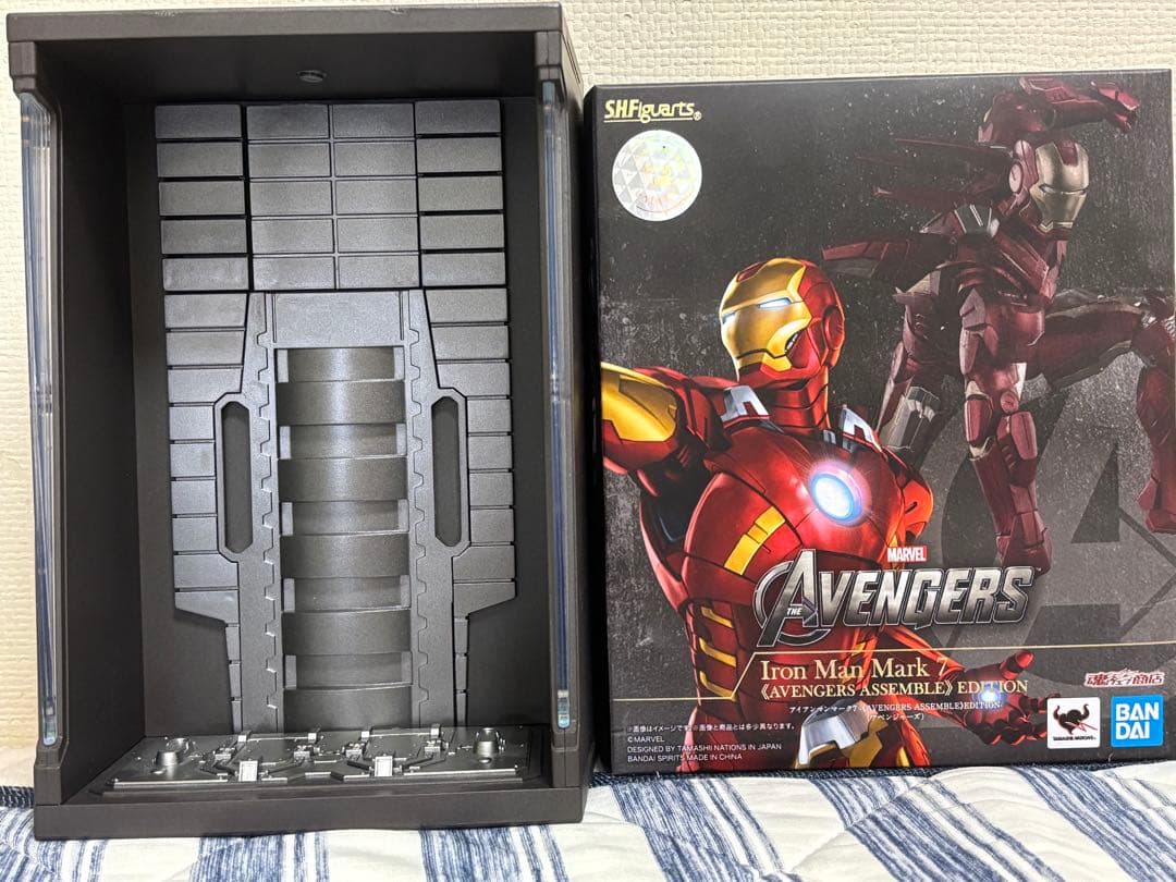 フィギュアーツ　アイアンマンセット Amazon.co.jp: TAMASHII NATIONS S.H.フィギュアーツ アイアンマン