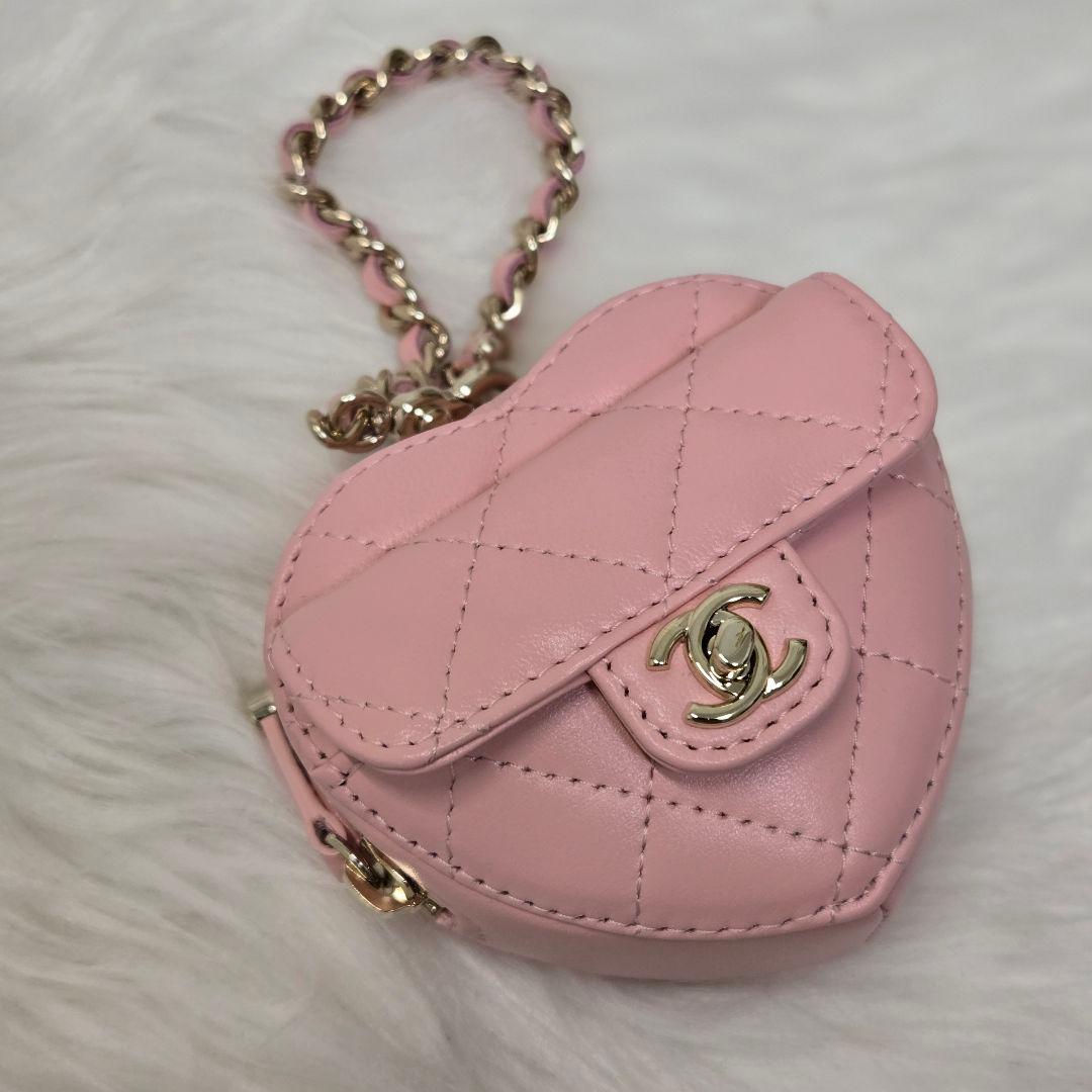 CHANEL シャネル　ハート　バッグチャーム　ケース ピンク