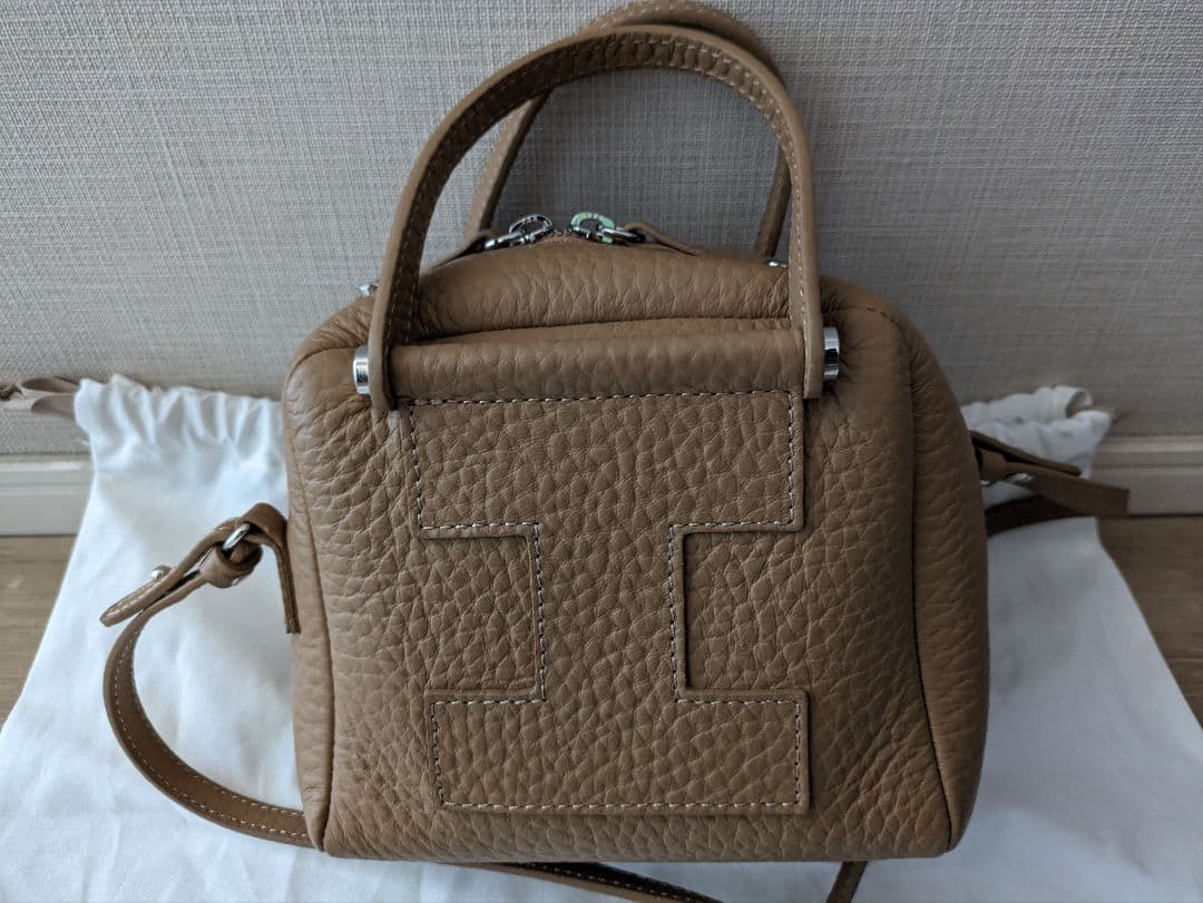 IACUCCI 　クーポラ　キャメル