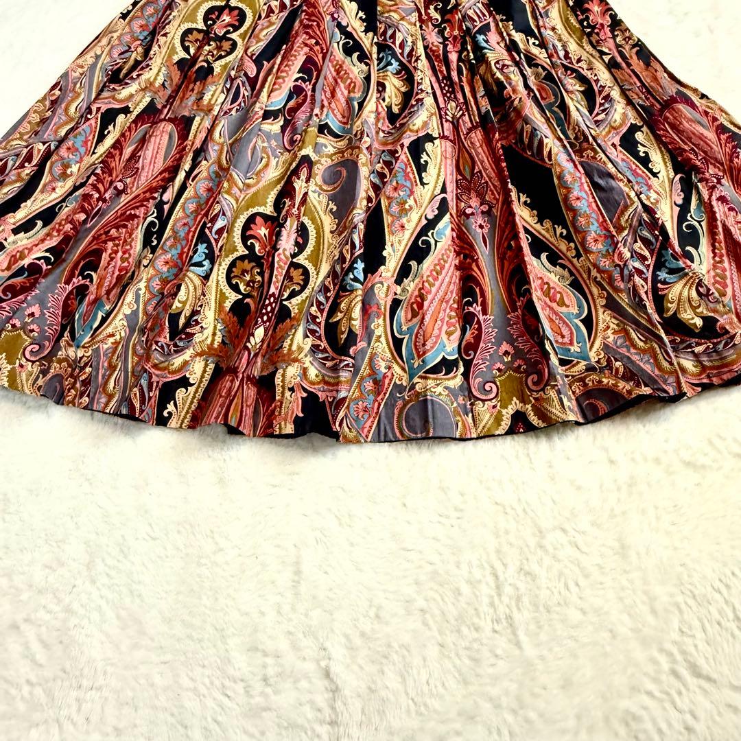マーガレットハウエル　ペイズリー柄　プリント ナロープリーツ スカート