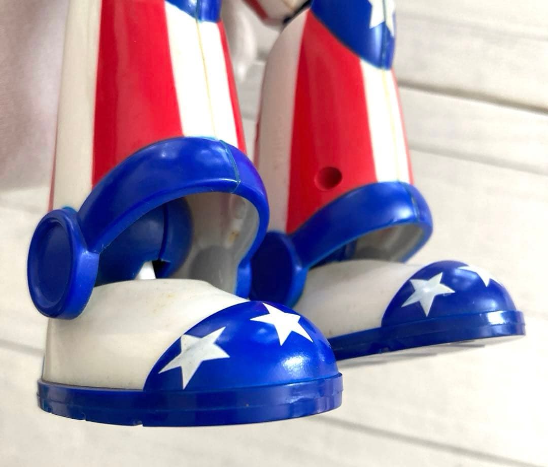 バズ ライトイヤー 星条旗 トイストーリー トーキングバズ フィギュア