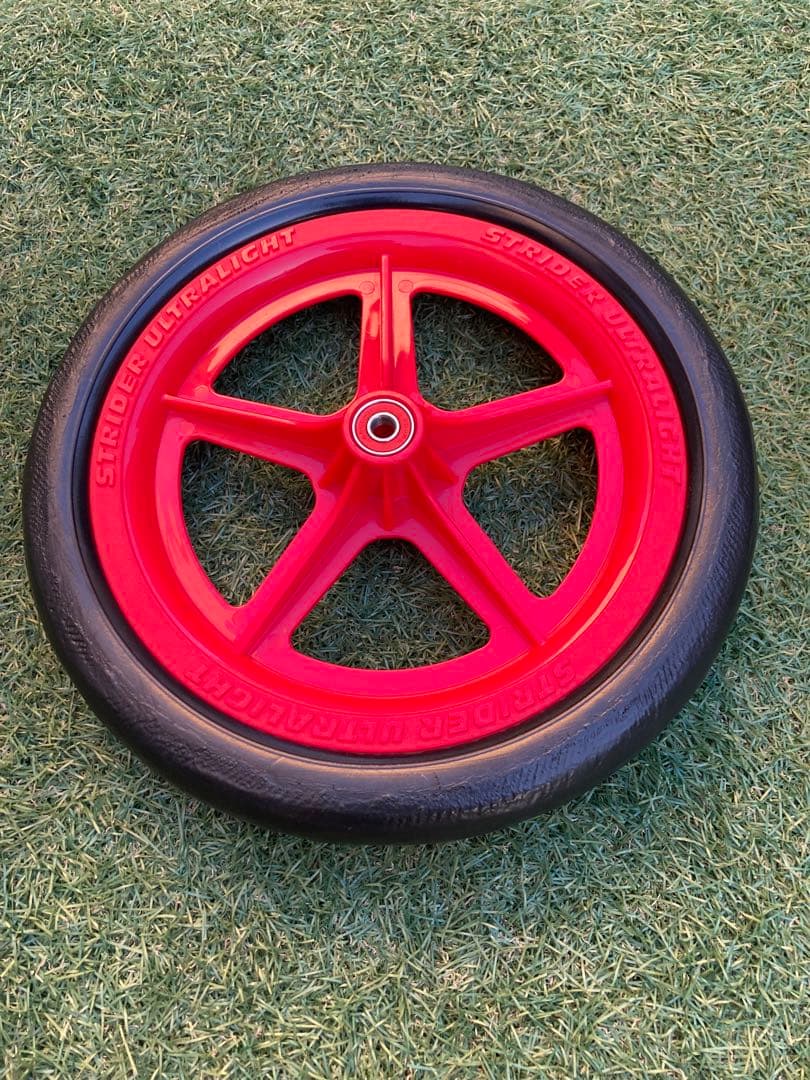 STRIDER ストライダー EVAタイヤゴム化エンジョイカップ仕様赤青