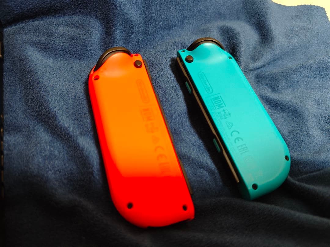 【美品】【完品】Nintendo Switch 本体(通常モデル)