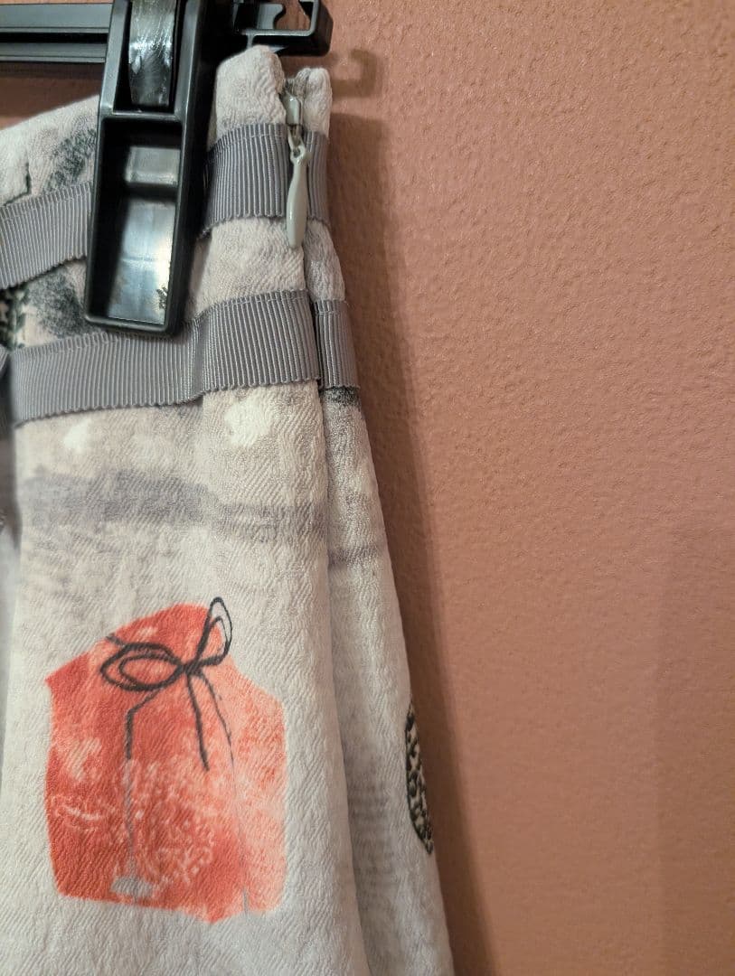 (未使用品タグ付き)エムズグレイシー40 　バッグプリントスカート