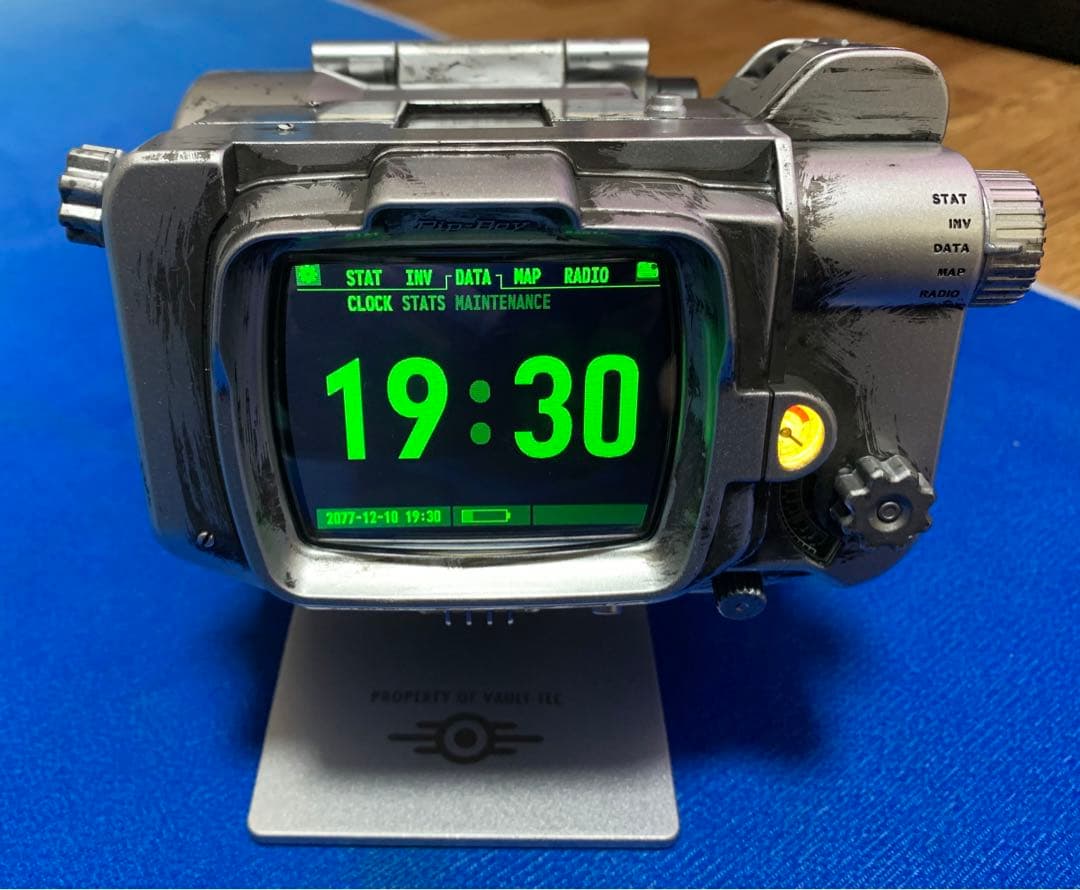 Fallout PipBoy 3000 MK Vダイキャスト製公式レプリカ