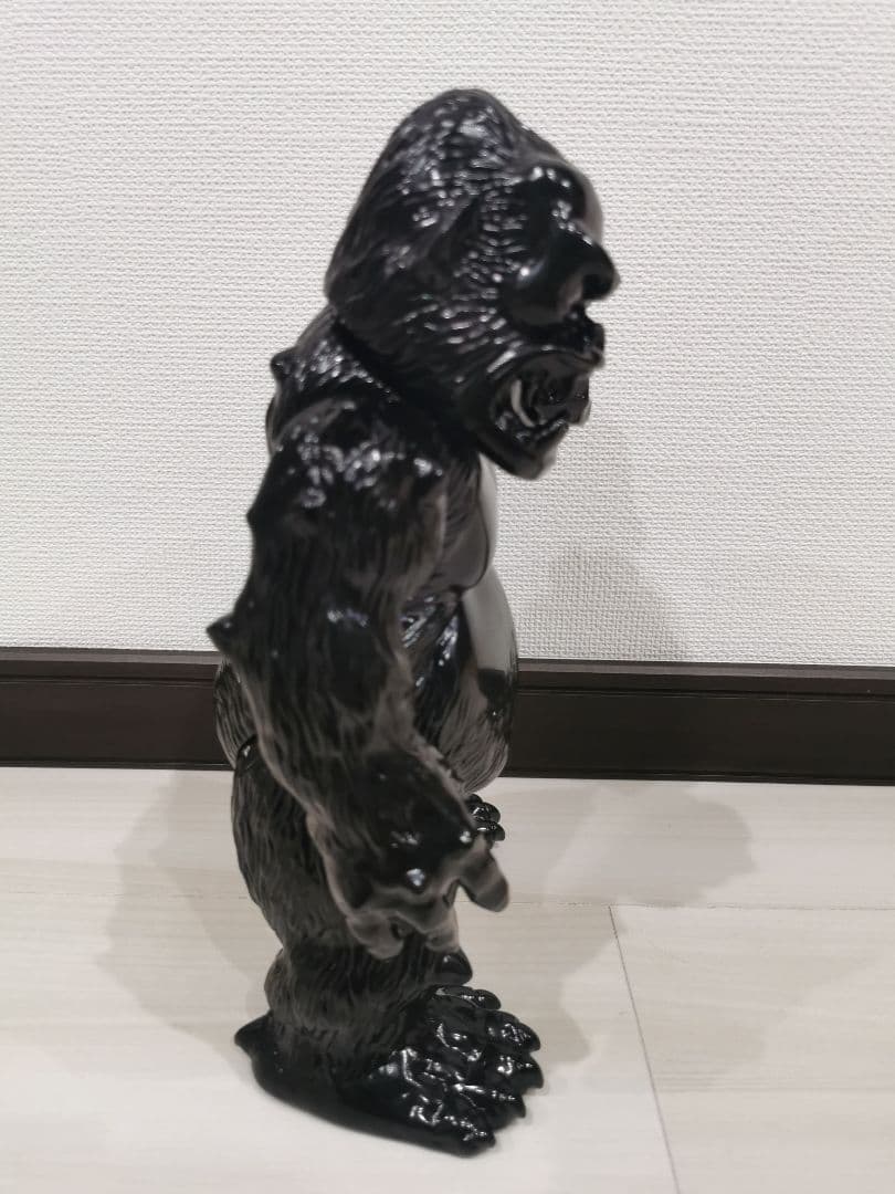 ソフビ Sofubi HxS キングゴリラ獣 黒 30CM - メルカリ