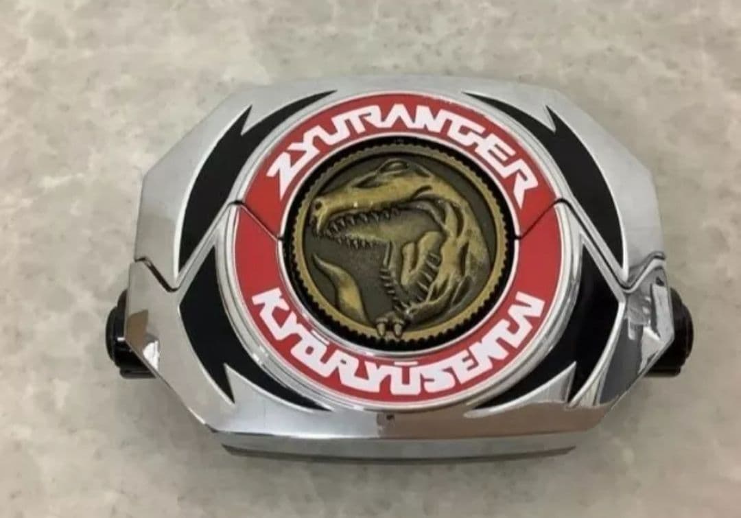 バンダイ スーパー戦隊 ダイバックラー & シュゴジュウメダルセット