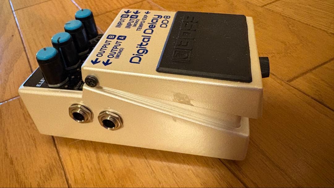 BOSS DD-8 ディレイ 中古良品エフェクター箱説明書つき BOSS DD-8