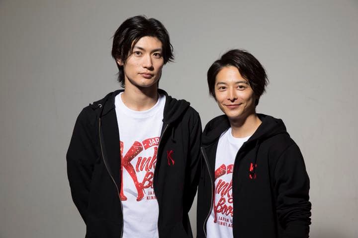 キンキーブーツ Tシャツ 公式 Lサイズ 三浦春馬 小池徹平 + おまけ 7ぴあ