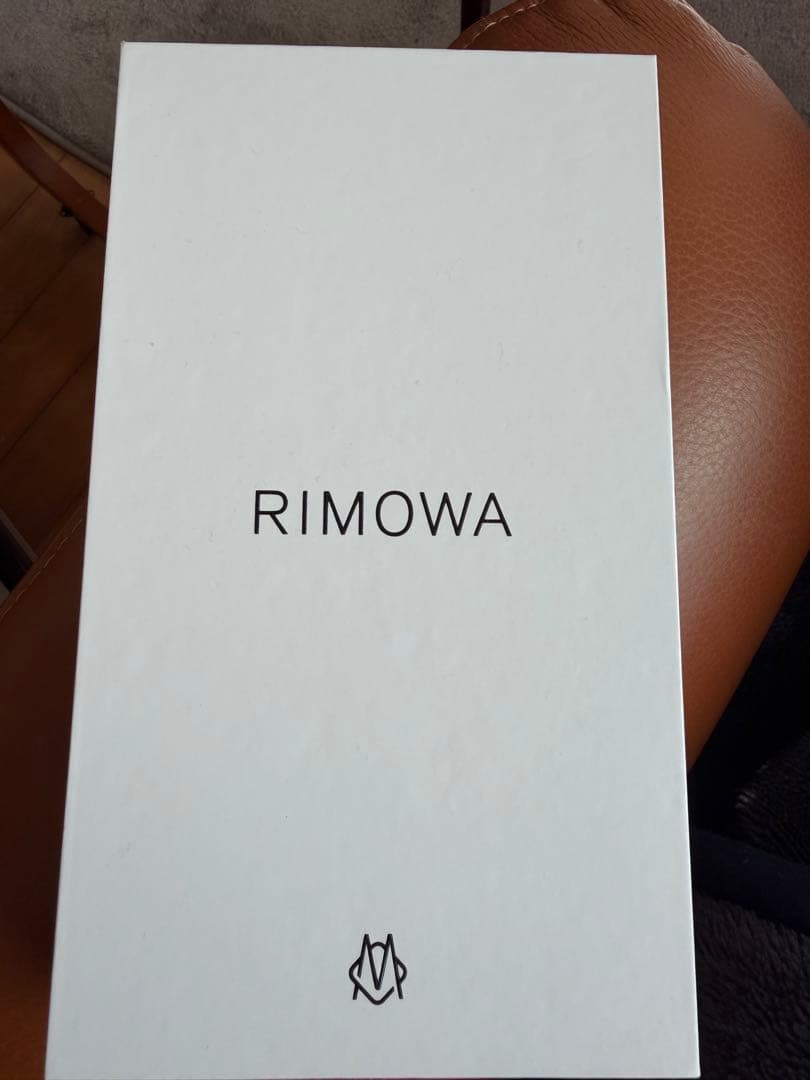 確実正規品】リモワiphone 17 pro【中古】 RIMOWA iPhone 17 Pro