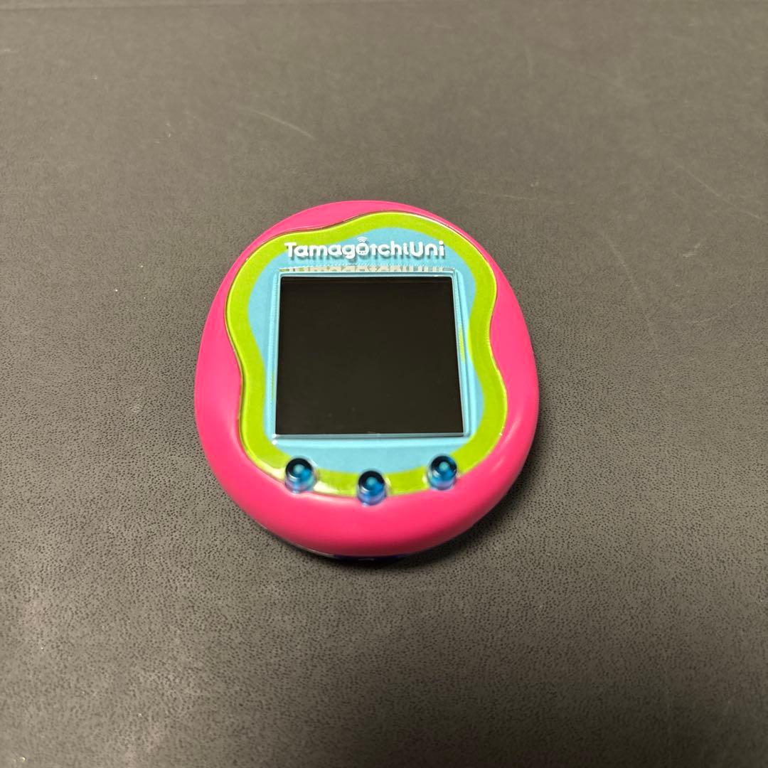 たまごっちユニ　ピンク tomiiiii