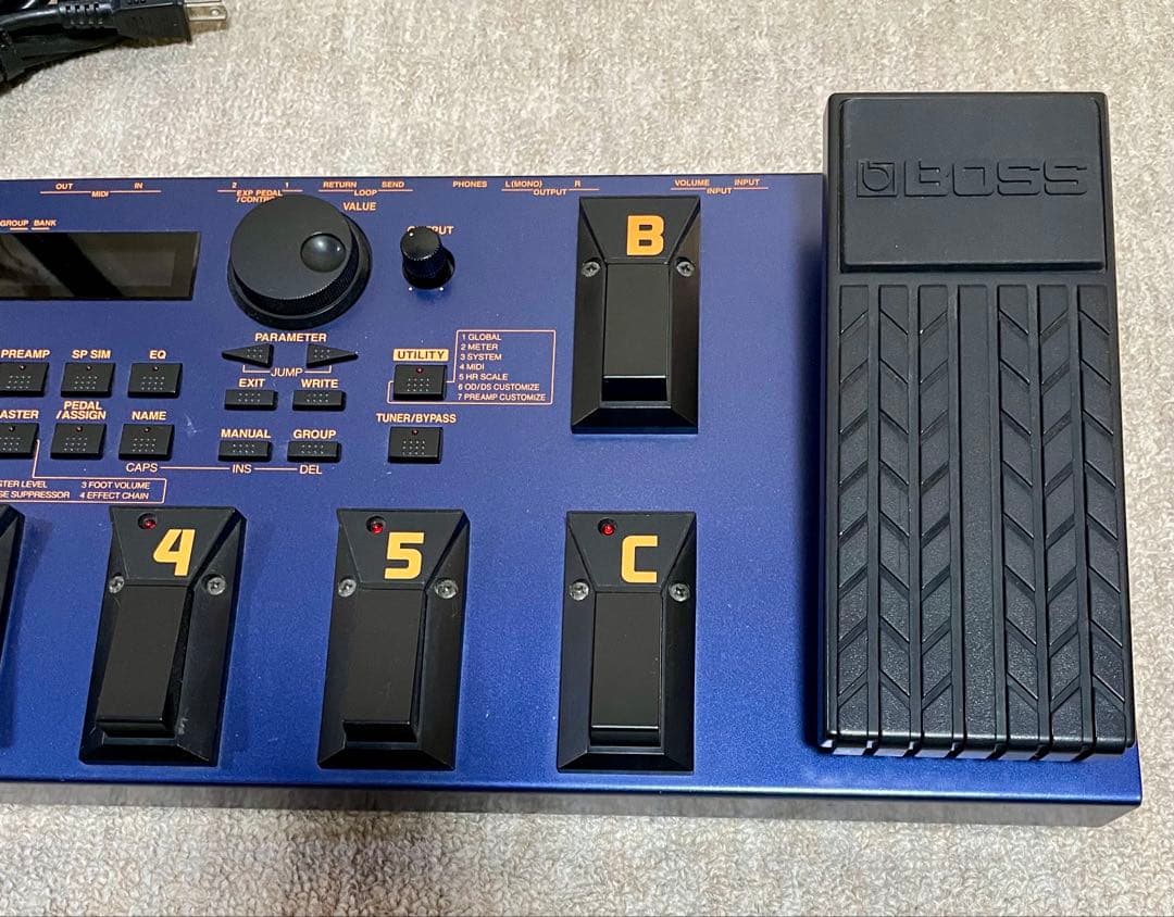 BOSS GT-5 ギターマルチエフェクター