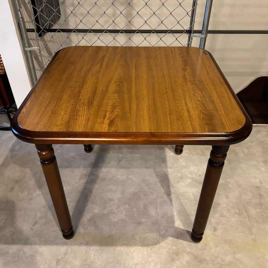 カリモク テーブル カフェテーブル スクエアテーブル ダイニングテーブル