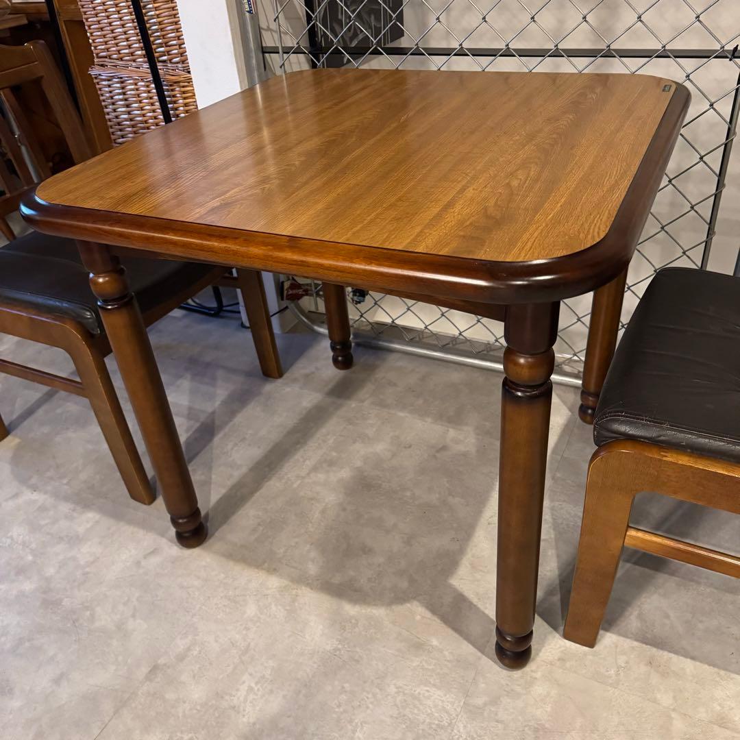 カリモク テーブル カフェテーブル スクエアテーブル ダイニングテーブル
